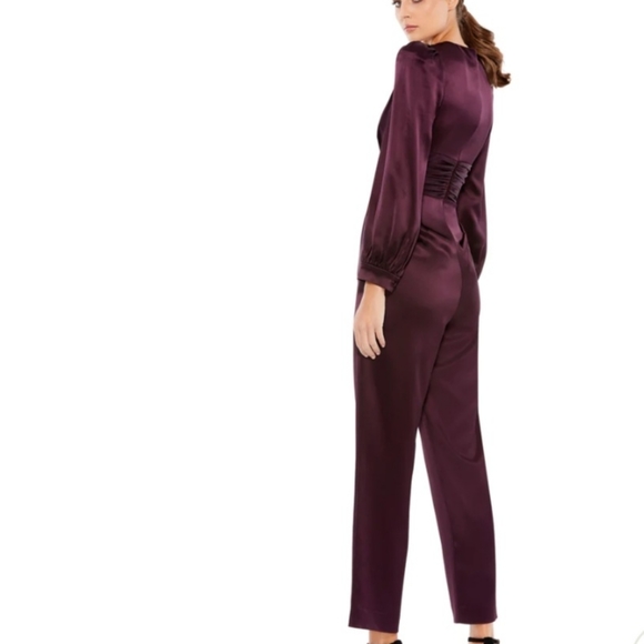 IEENA FOR MAC DUGGAL Front Twist Puff Sleeve Deep V Jumpsuit - Picture 3 of 13